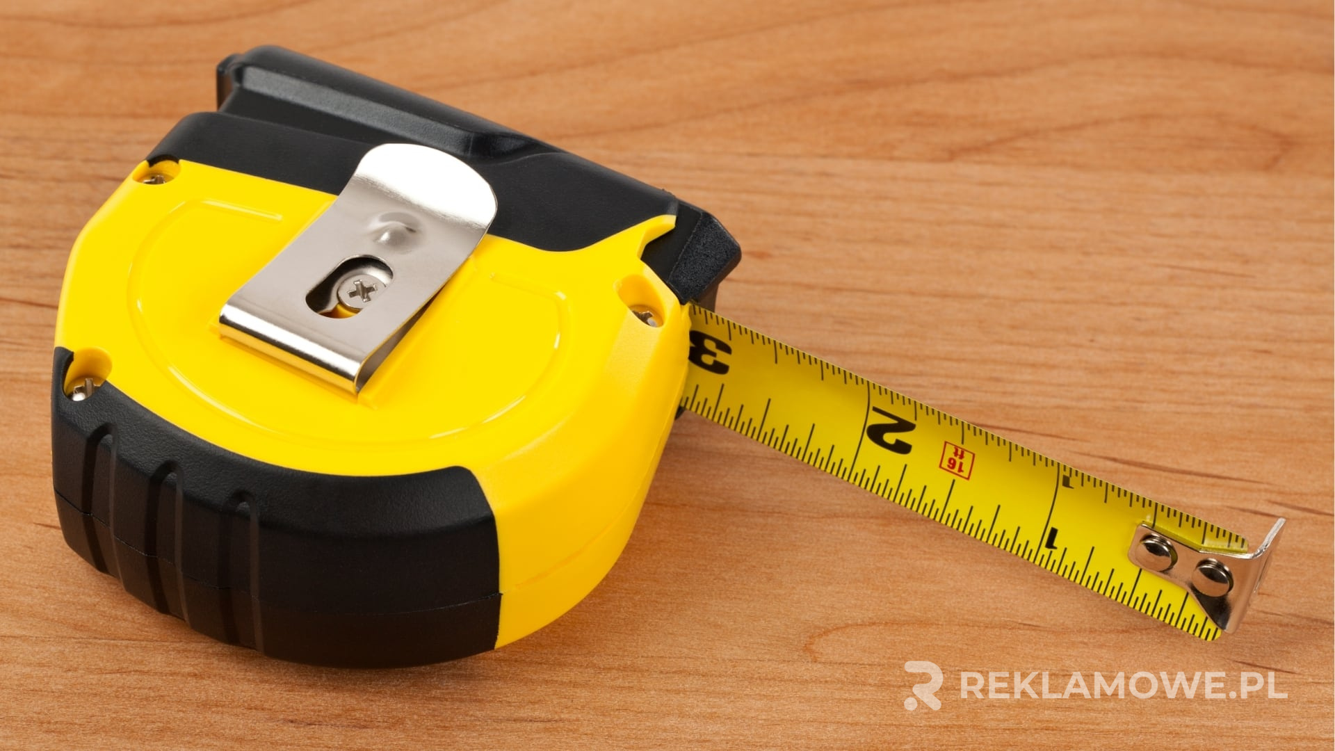 Analiza konkurencji na rynku miarek reklamowych